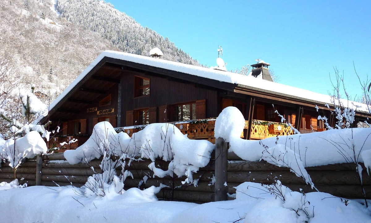 Montriond Ski Chalet | 10-person apartment in a 3 épis chalet in Montriond