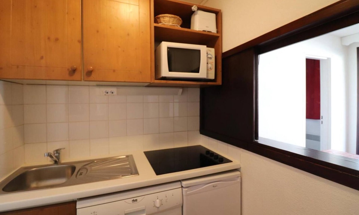 Tignes Apartment | 100m from resort center, 1st floor, balcony, 28m², Tignes