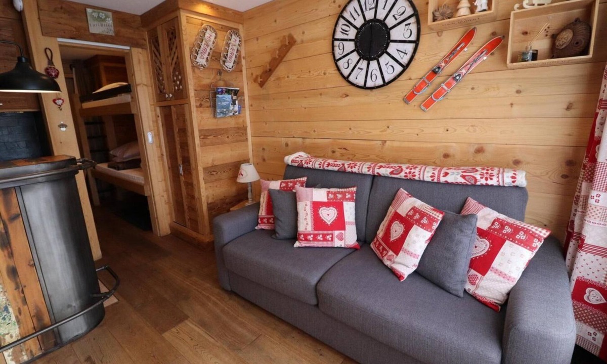 Le Lavachet Apartment | 100m from resort center, Ground floor, balcony, tv, ski locker, 27m², Tignes