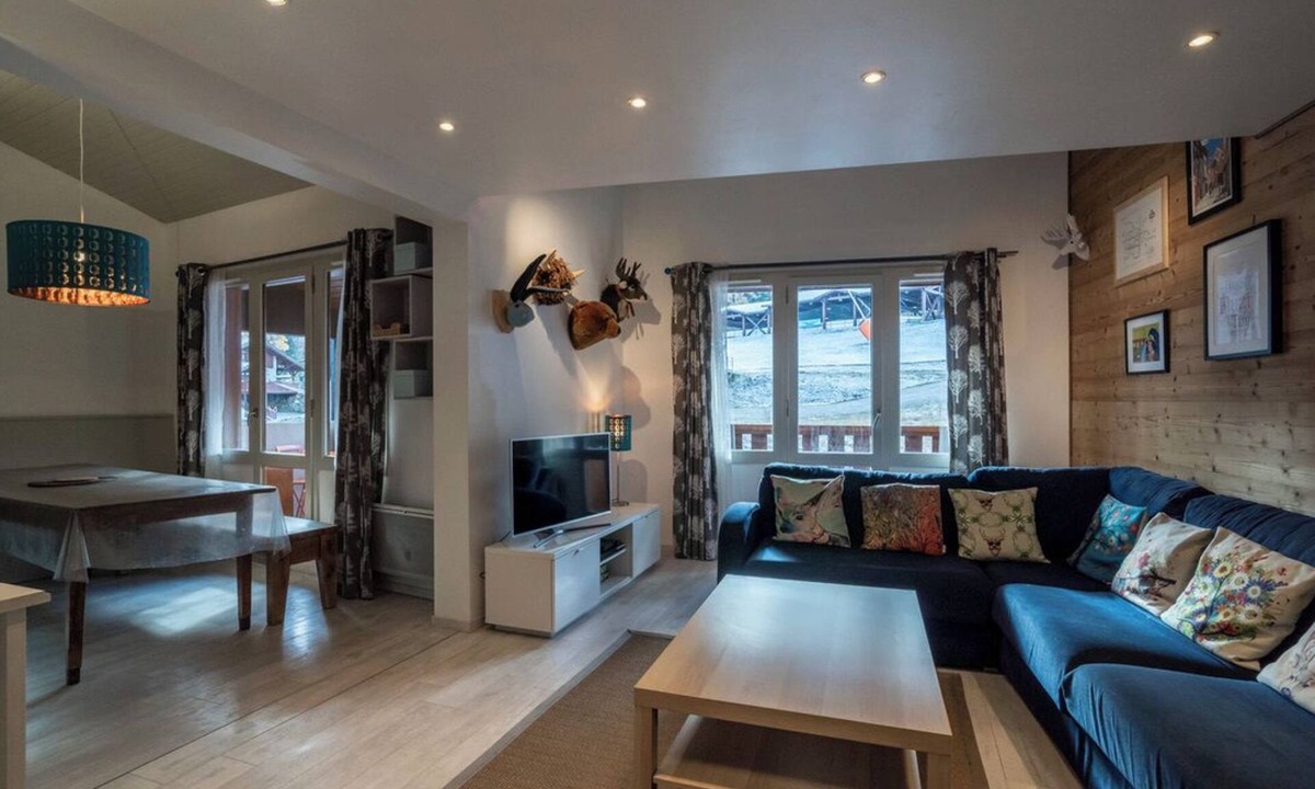 Bellentre Apartment | 10p LUXURY APT IN LES COCHES WITH STUNNING VIEW OF THE SKI SLOPES and MONT BLANC
