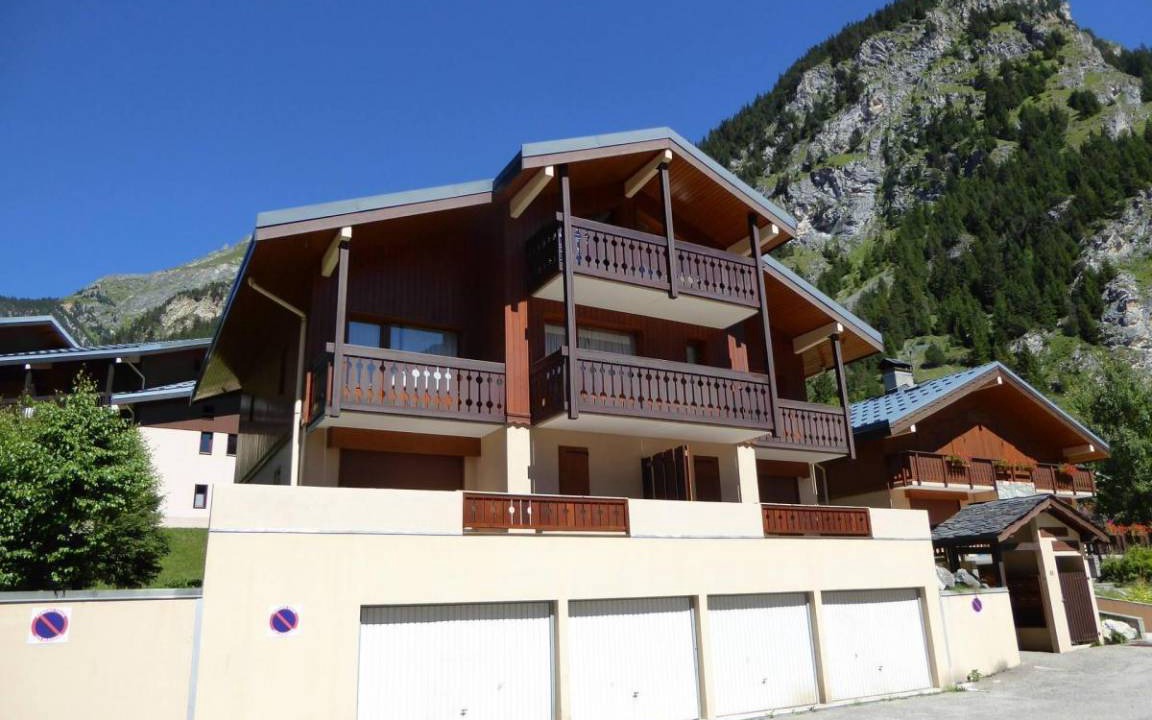 Pralognan-la-Vanoise Apartment | 28 m² Apartment ∙ 1 bedroom ∙ 5 guests