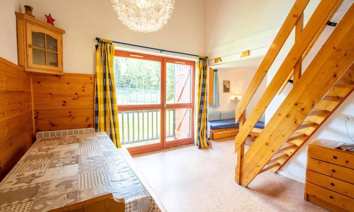 Villarodin-Bourget Apartment | 280m from resort center, 2nd floor, balcony, parking, tv, 47m², La Norma