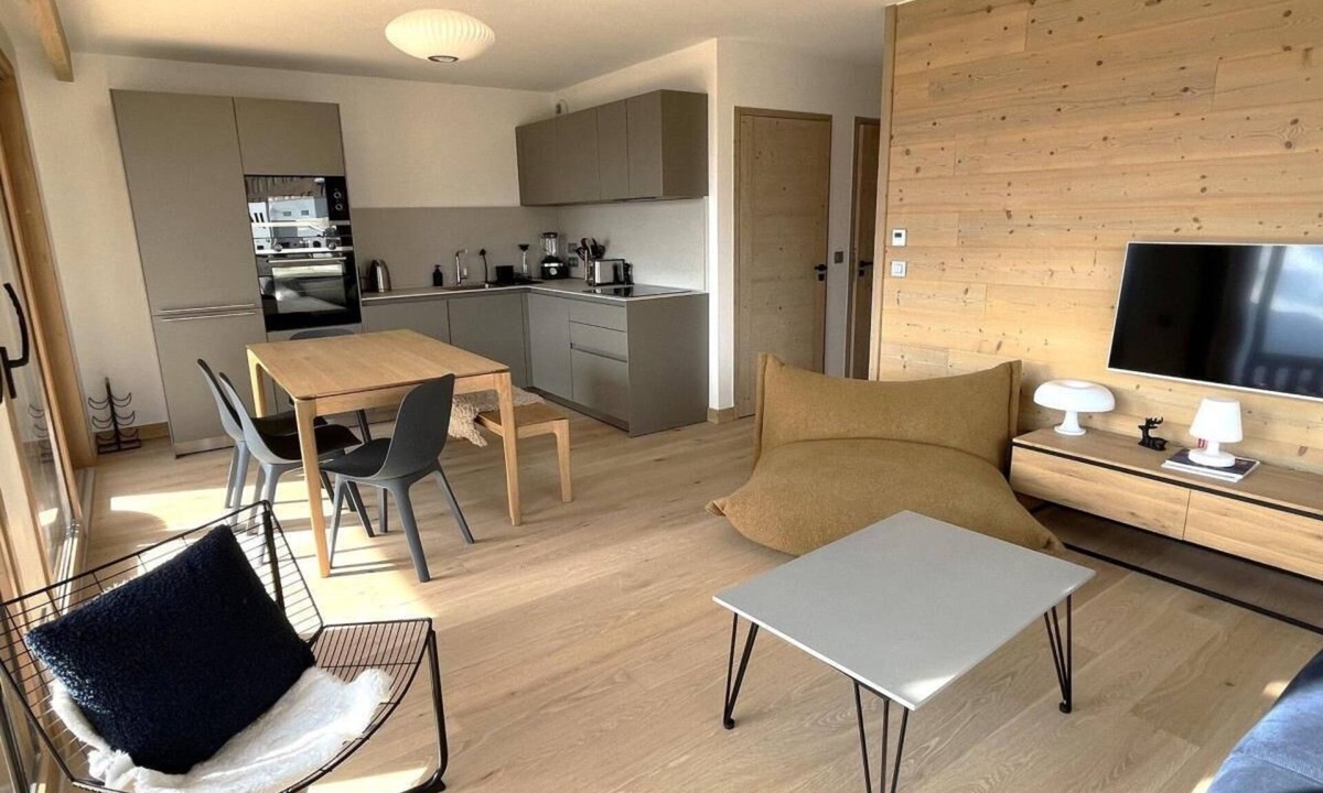 Bergers Apartment | 2nd floor, fitness, swimming pool, sauna, hammam, balcony, tv, ski locker, 65m², Alpe d'Huez