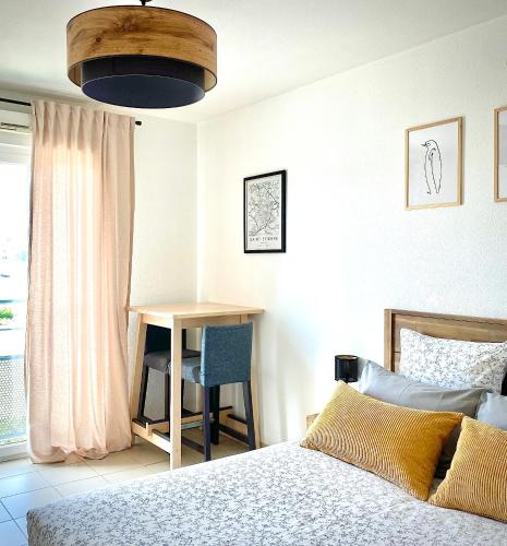 Saint-Priest-en-Jarez Apartment | Appartement en face Hopital Nord