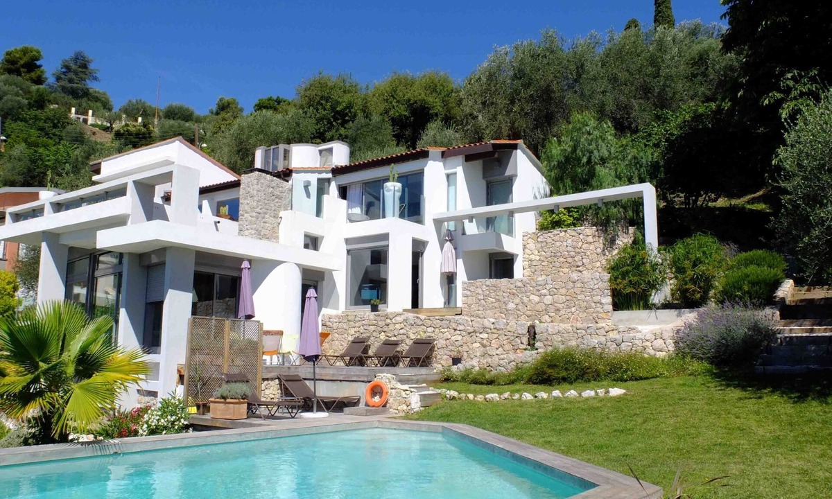 Centre Ville-Gare Villa | Architectural villa with panoramic sea view at Nice in the French Riviera