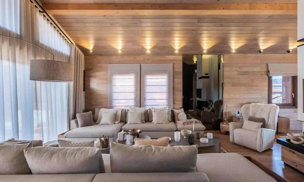 Courchevel Ski Chalet | Arpont Residence - Chalets for 12 People