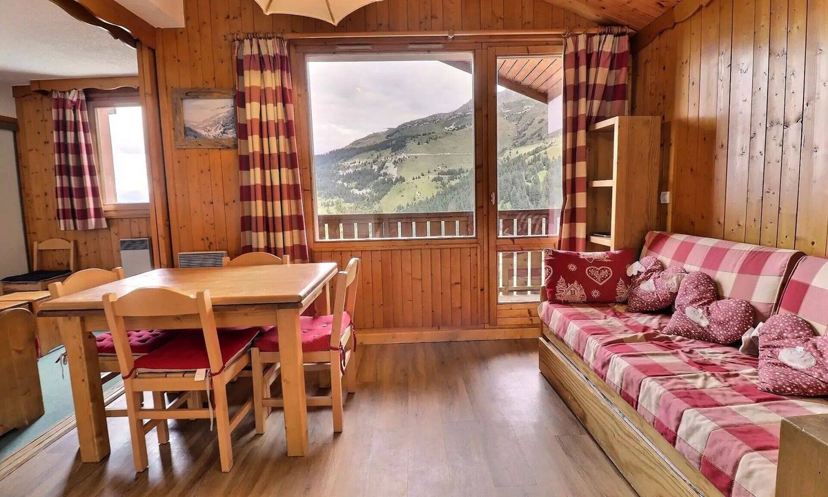 Meribel-Mottaret Apartment | Asphodeles residence - DECORATION MONTAGNE NEAR PISTS AND BUS DISPOSAL