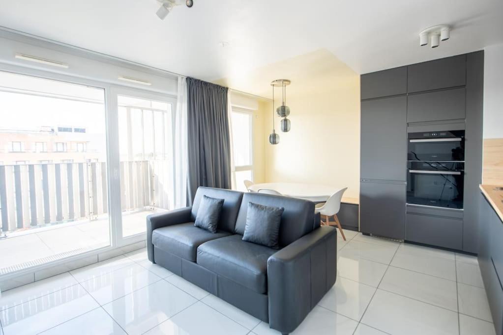 Center Apartment | beautiful 2 bedroom apartment 40 min from Paris