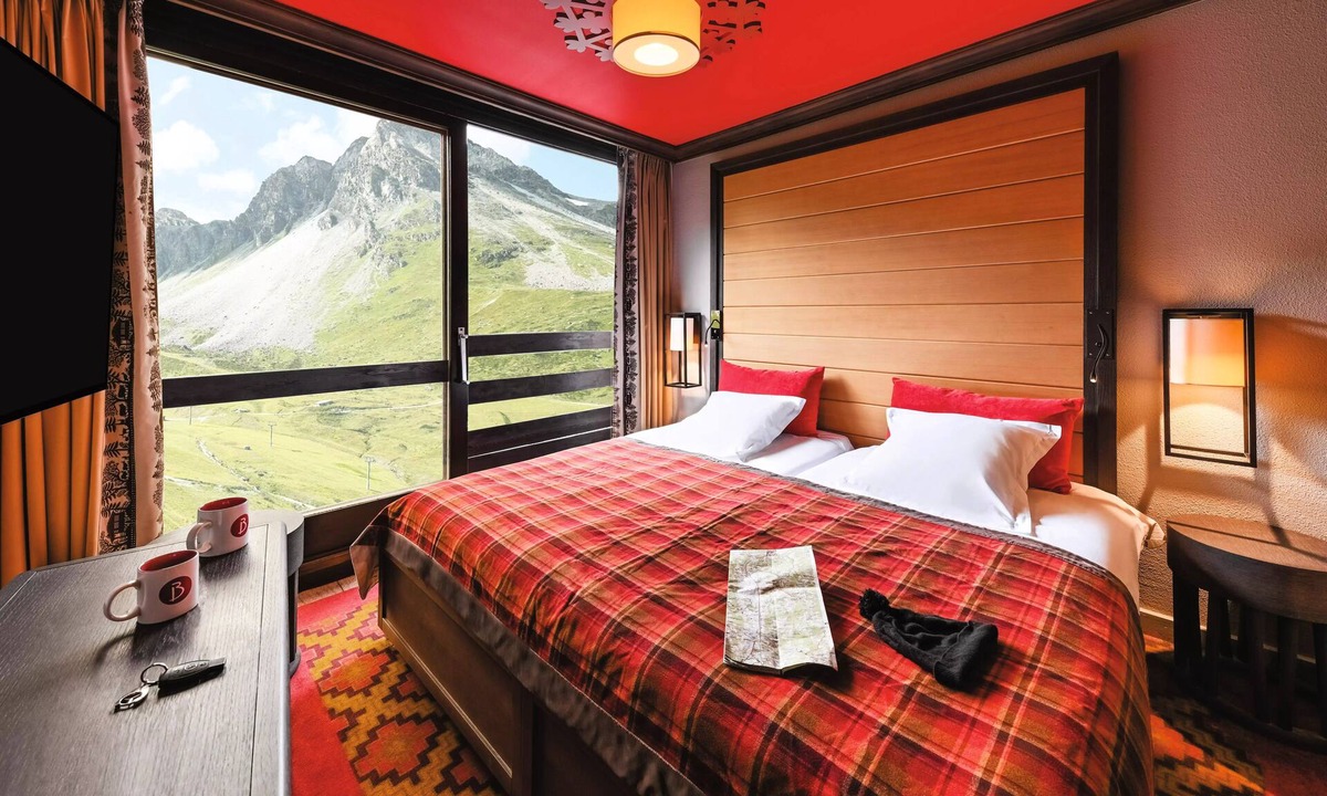 Val Claret Hotel | Belambra Clubs Tignes - Val Claret - All inclusive - Premium Room 2 Adults and 1 Child Breathtaking View
