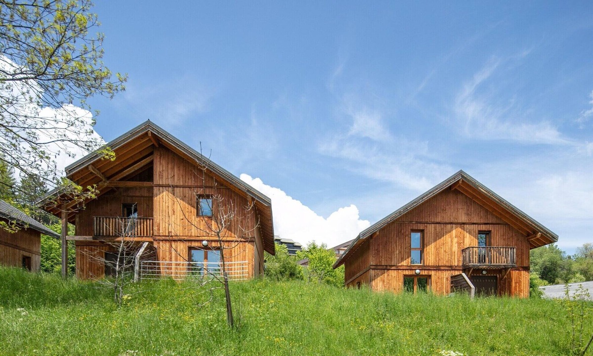 Gresse-en-Vercors Apartment | Bright apartment for 6-persons