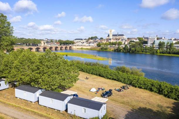 Nevers RV Rental | Camping de Nevers - Mobil-home EVO29