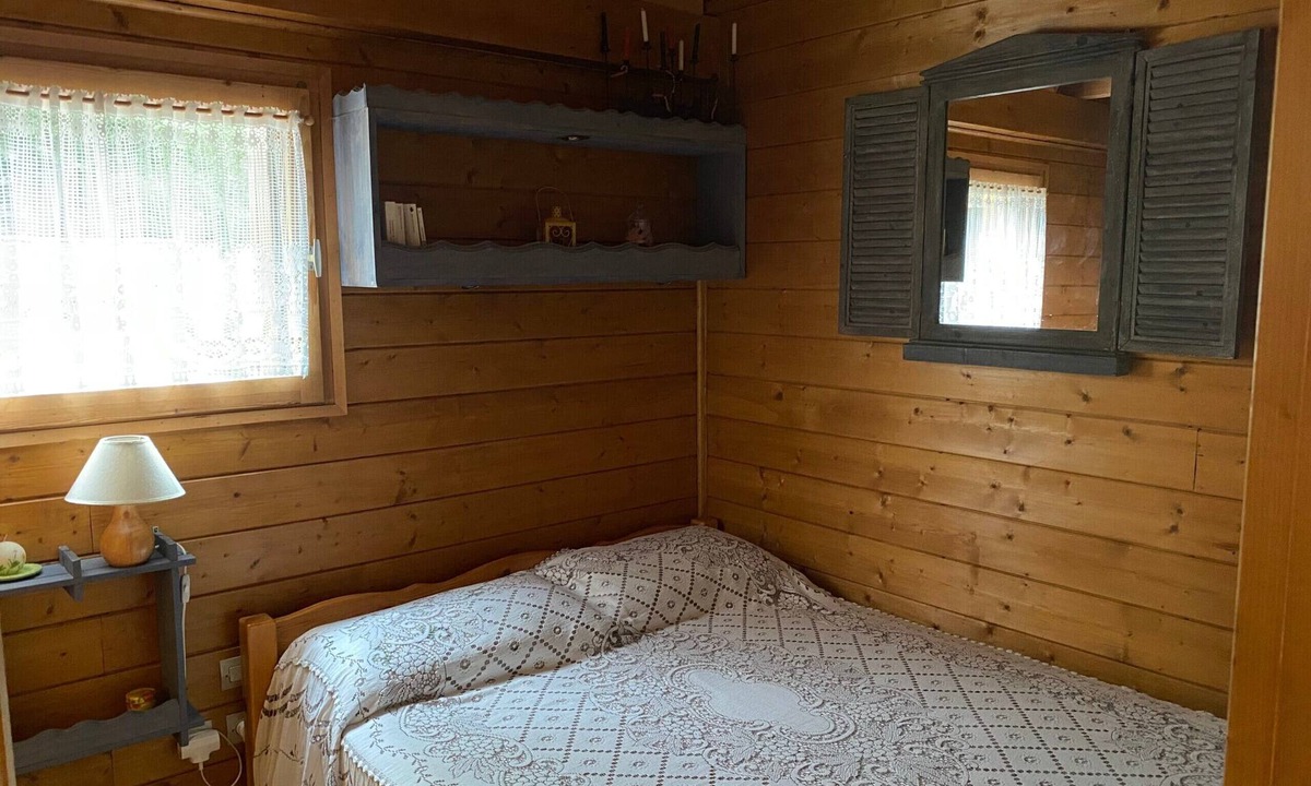 Verchaix Ski Chalet | Chalet “6p Comfort - Le Chevreuil”: Mountain View, Private Terrace & Wi-Fi