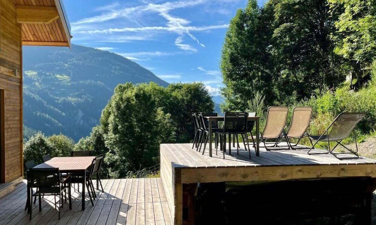 Nancroit Ski Chalet | Chalet, balcony, fireplace or stove, parking, tv, 150m², Peisey-Vallandry