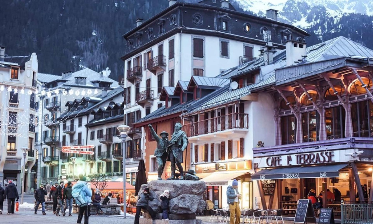 Les Tines Apartment | Chalet Bliss: A Luxury Mountain Retreat in Chamonix