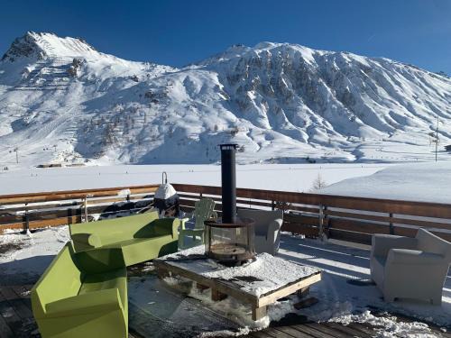 Tignes le Lac Apartment | Chalet Canvolan, 7 pièces, 12 personnes, Tignes le Lac, sur terrasse et jardin