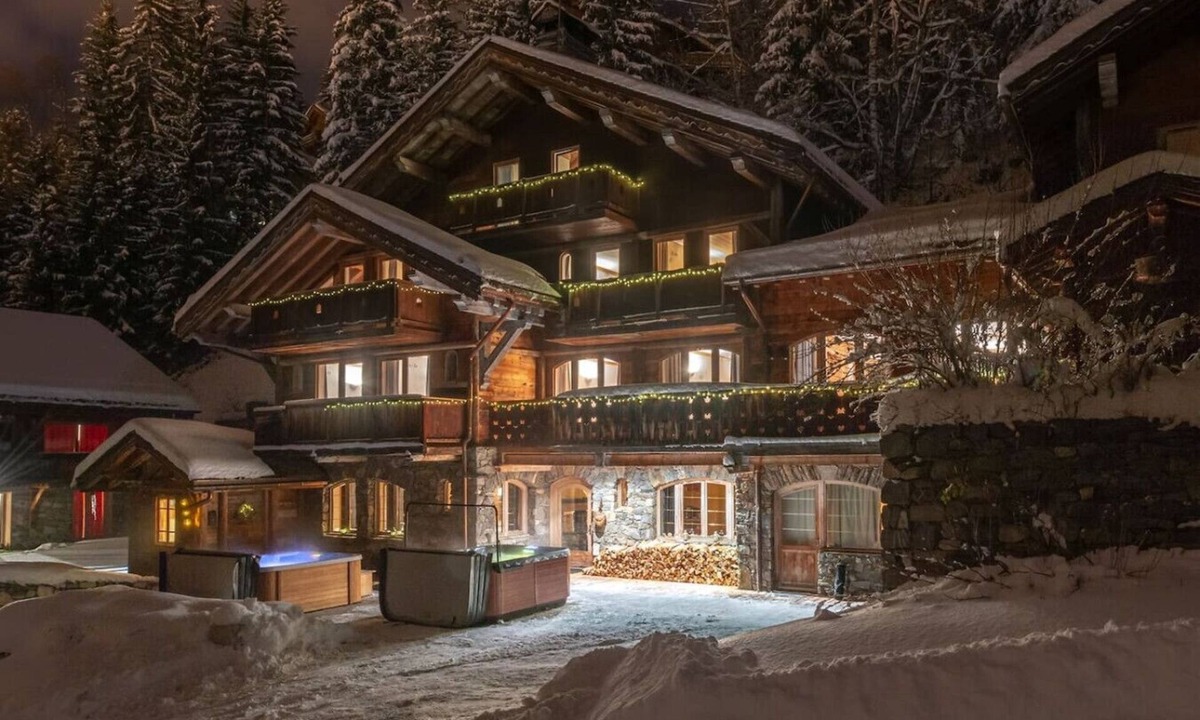 Meribel Ski Chalet | Chalet de Suzanne 6min des pistes Meribel centre