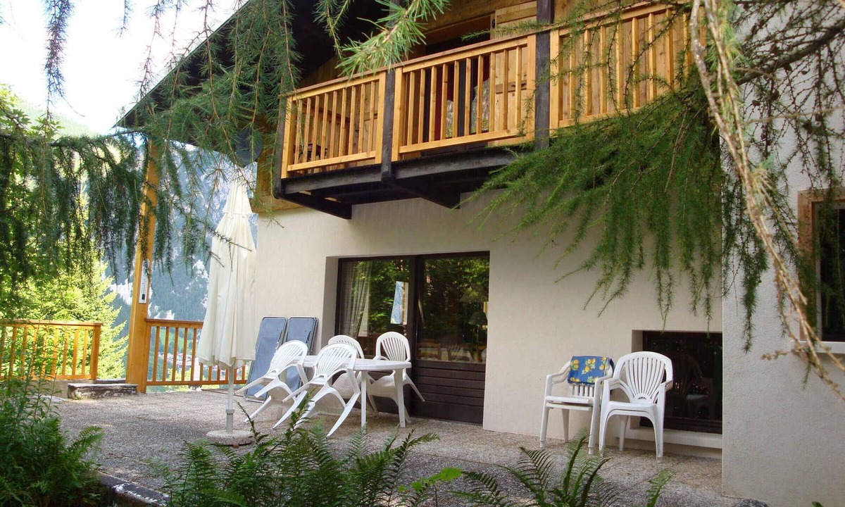Pralognan-la-Vanoise Ski Chalet | Chalet Pralognan-la-Vanoise, 6 bedrooms, 12 persons