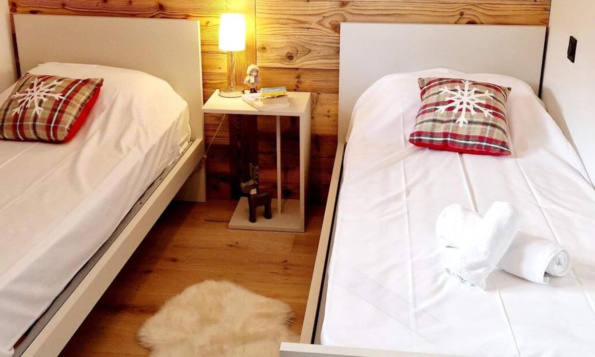 Montalbert Ski Chalet | Chalet, view exceptional, terrace, balcony, fireplace or stove, tv, 151m², Montalbert