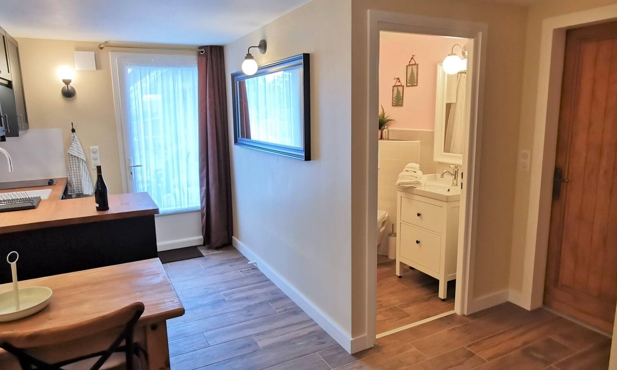Marcillac-Vallon Apartment | Charmant appartement de 30 m² avec terrasse au cœur de Marcillac-Vallon