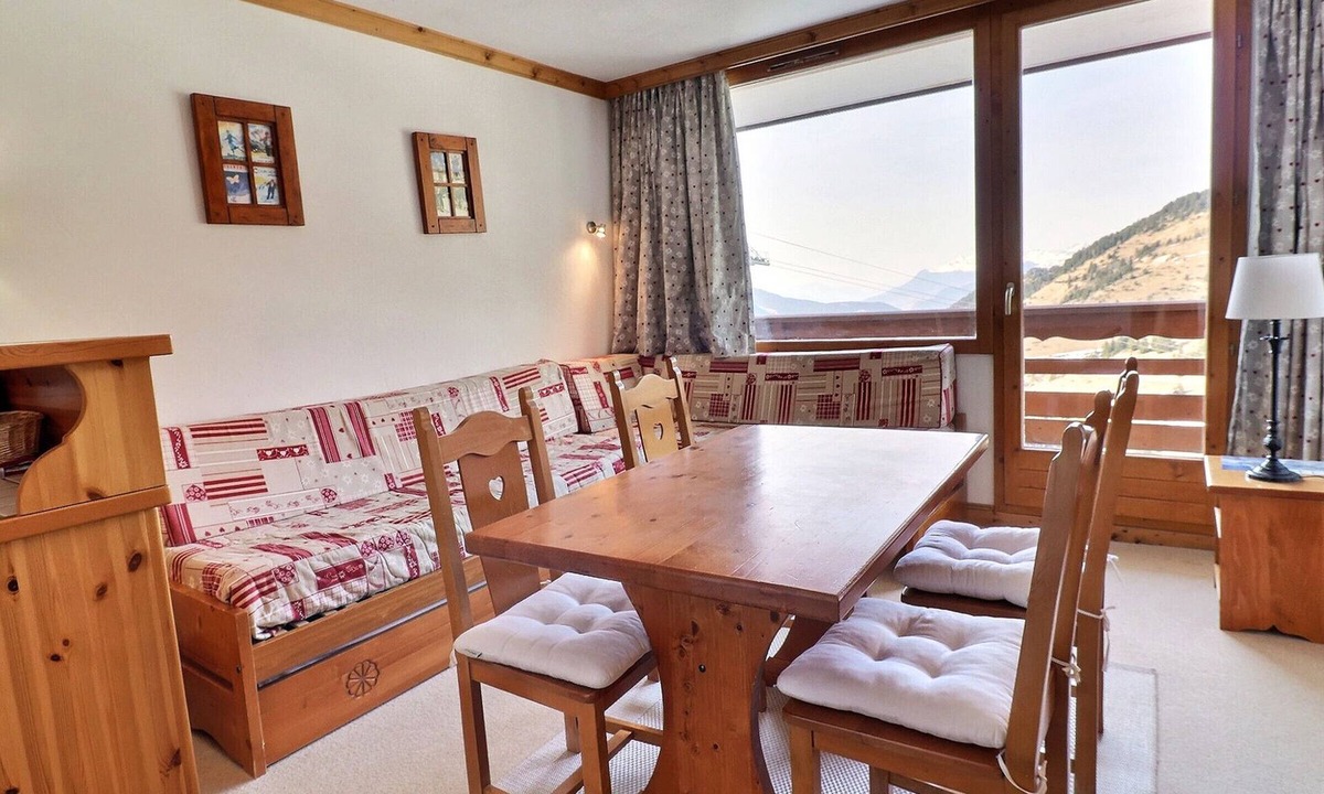 Meribel-Mottaret Apartment | Charming 2-Room Apartment for 4 - Comfort and Wi-Fi