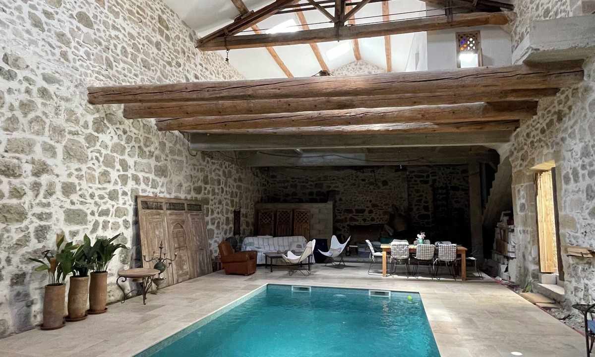 Capestang House | Charming atypical gîte, canal du midi, near sea, Capestang center