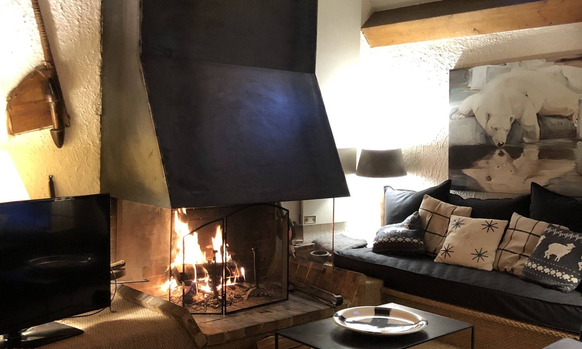 La Salle-les-Alpes Ski Chalet | *CHARMING CHALET, 6-8 PERS, 50M FROM THE SLOPES, DUPLEX ON THE RIVER BANK