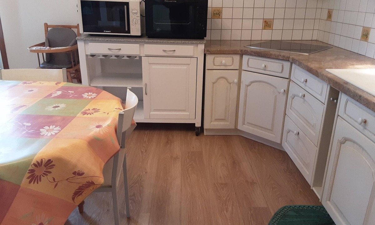 Mur-de-Barrez Apartment | City center apartment