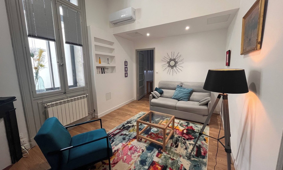 Narbonne Apartment | Clematis
