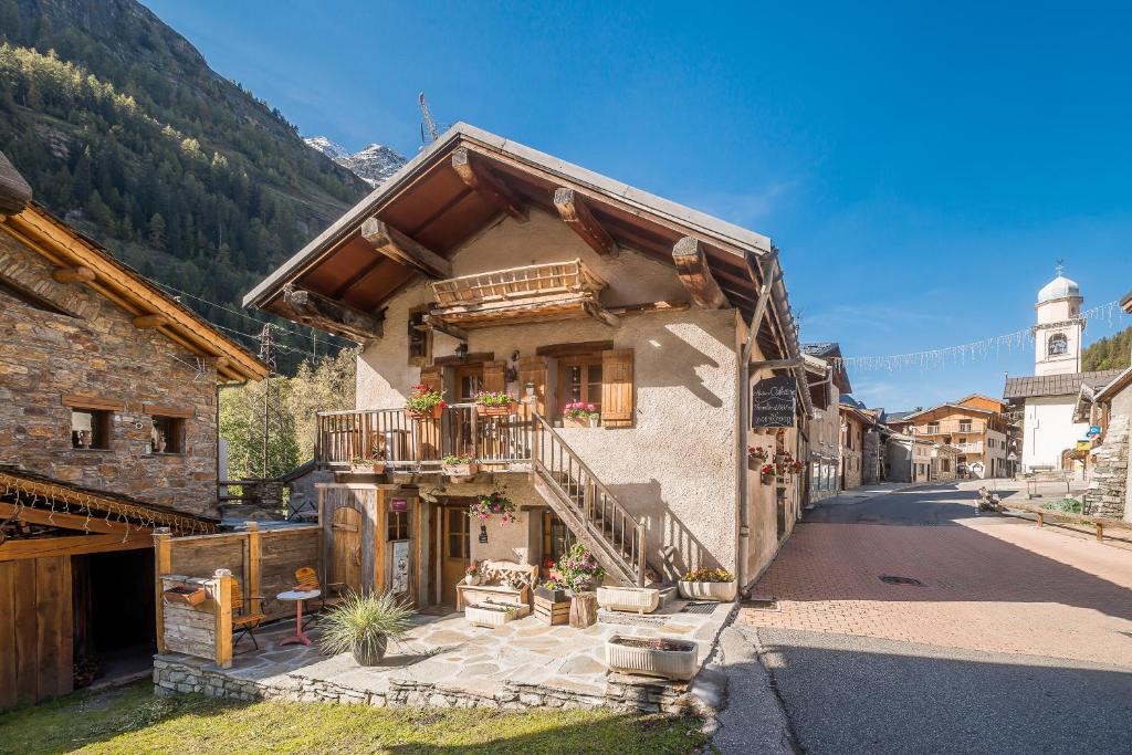Les Brevieres Ski Chalet | Colettine