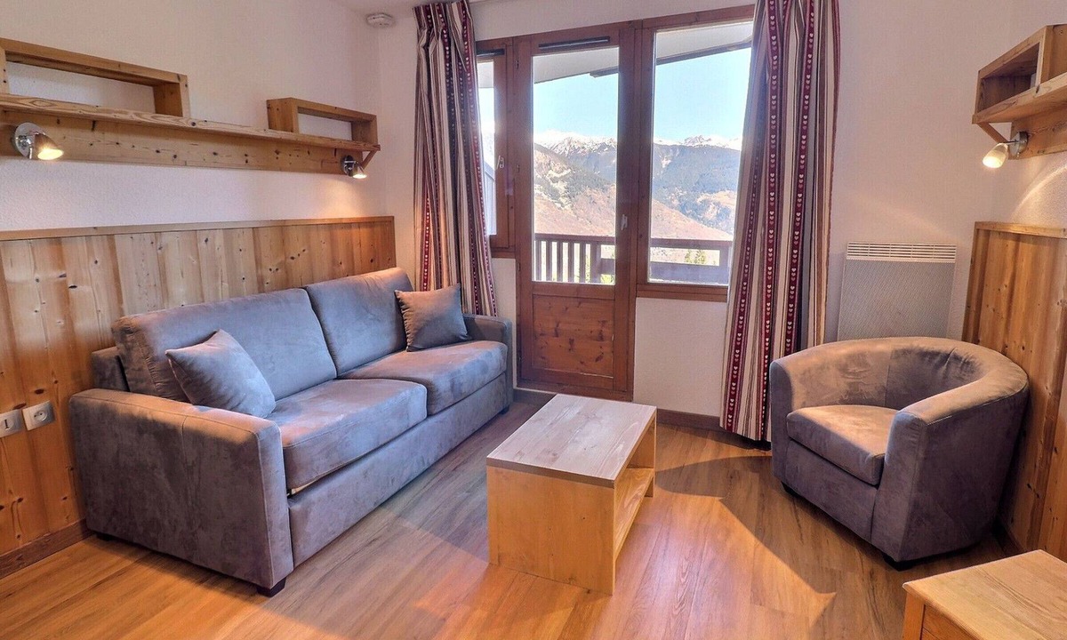 La Perriere Apartment | Comfortable 1-Bedroom, Ski-In/Ski-Out, Near Shops