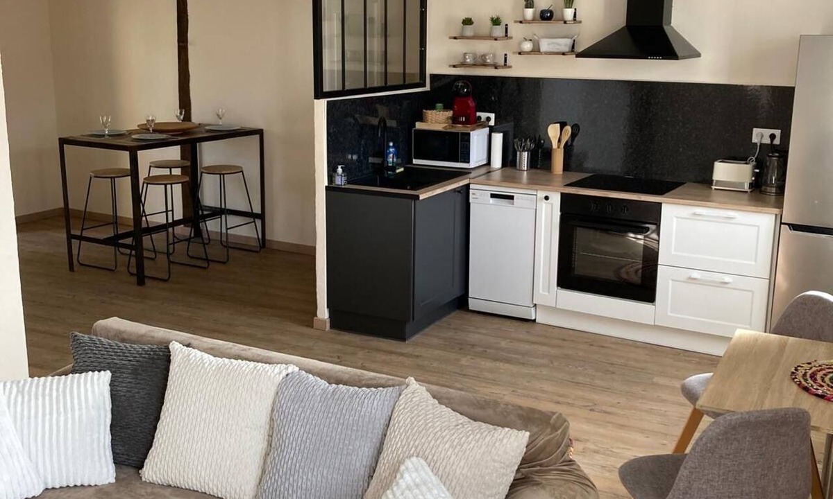 Pavie Apartment | Comfortable 2-bedroom apartment – Pavie (just outside Auch) – Sleeps 4