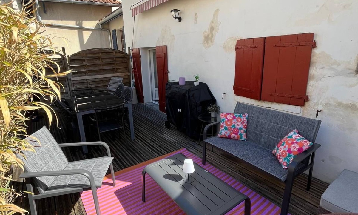 Saint-Jean-de-Luz Apartment | Comfortable and very pleasant duplex apartment to live 50m from the beach