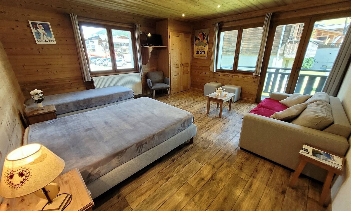 Les Gets Apartment | Comfortable family apartment in Les Gets, sleeps 4, balcony and WiFi