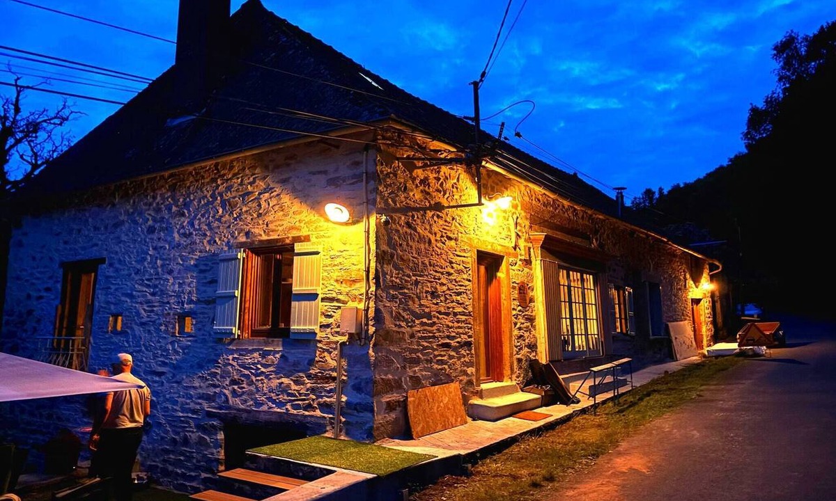 Orgnac-sur-Vezere House | Comfortable and authentic holiday home in Orgnac-sur-Vézère on the Vézère