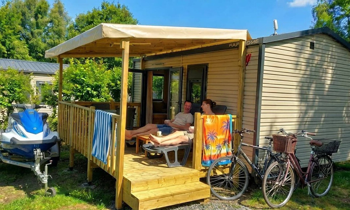 Saint-Gerons House | Comfortable mobile home with terrace in Saint-Gérons
