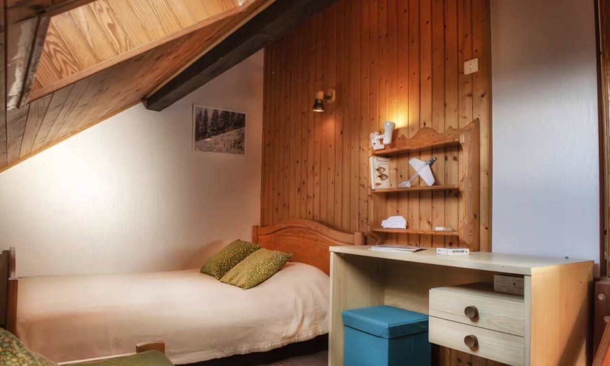 Correncon-en-Vercors Ski Chalet | Corrençon Family Chalet: Le Petit Nid