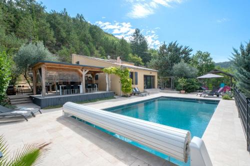 Mollans-sur-Ouveze Villa | Coste