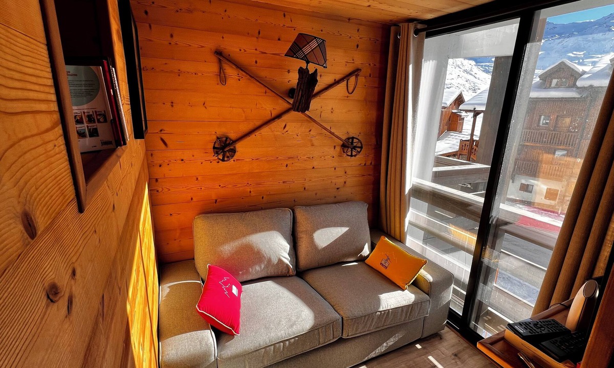 Val-Thorens Apartment | Cosy flat ski in/out in Central Val Thorens