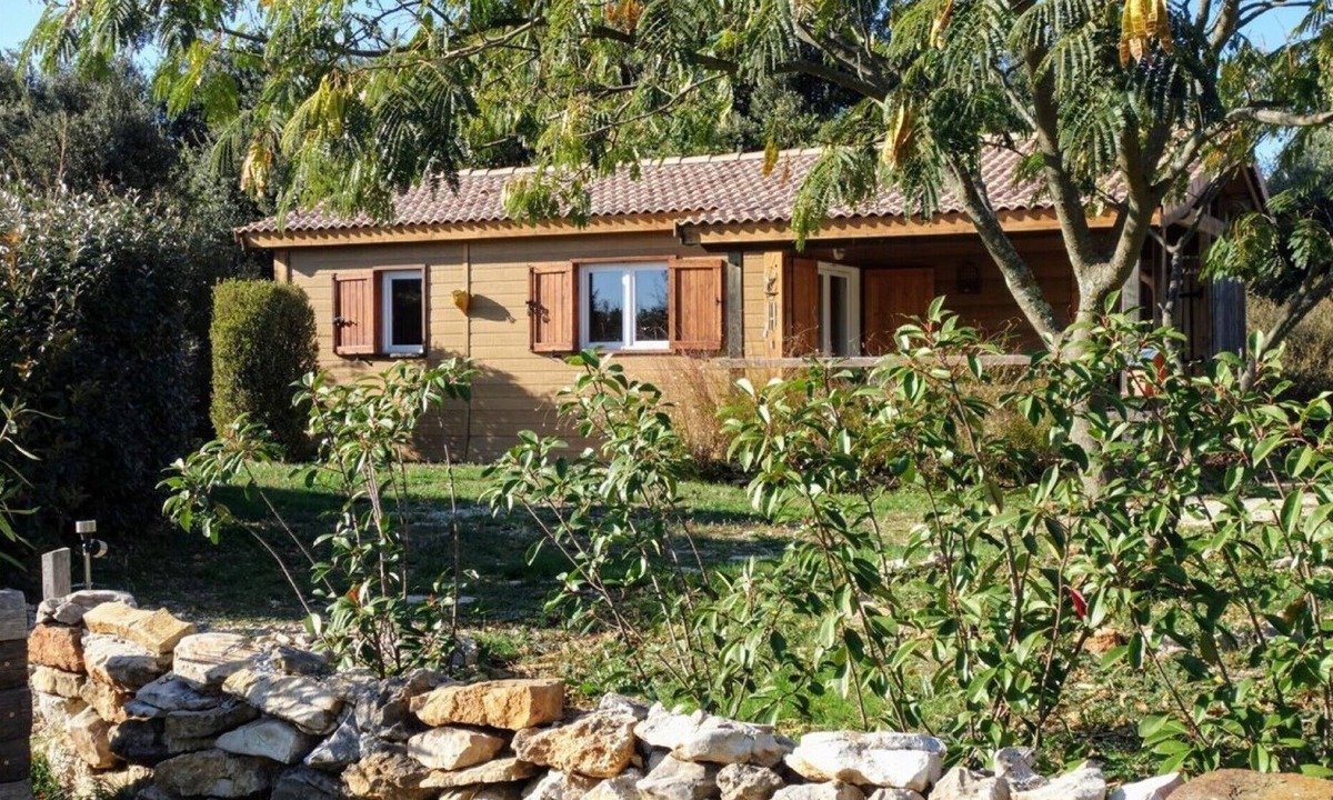 Gras House | Cottage 'Gîte - La Petite Maison De Noémie' with Private Terrace, Wi-Fi and Air Conditioning