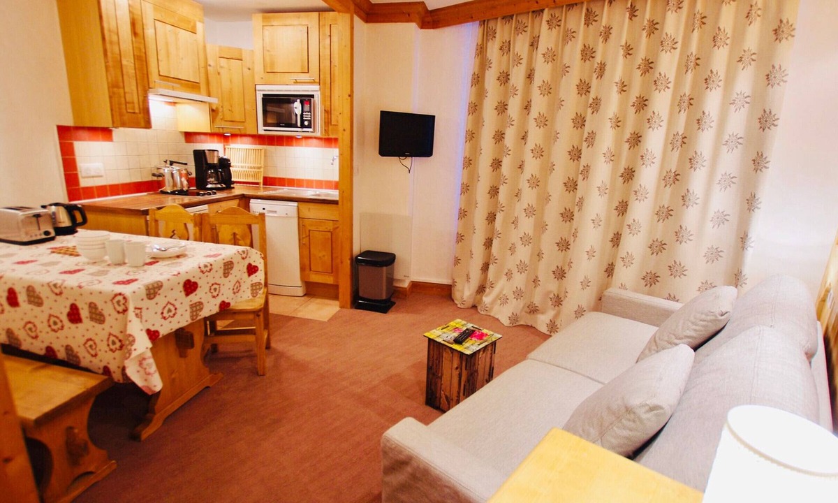 Val Claret Apartment | Cozy 1-bedroom renovated in Tignes - Ski-in/ski-out