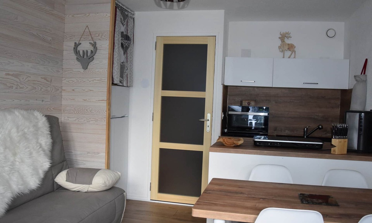 Pralognan-la-Vanoise Apartment | Cozy studio near center, 4 pers, balcony