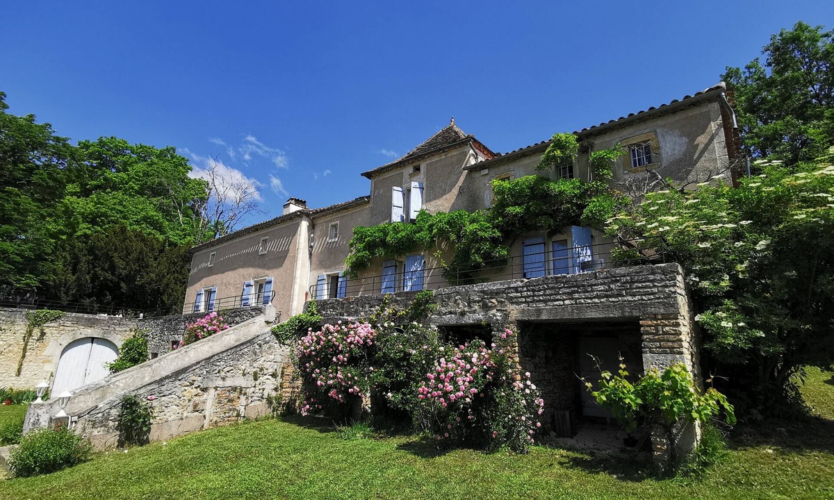 Puy-l'Eveque House | Domaine de l'Ameillée, authentic Quercy in the heart of Périgord Blanc