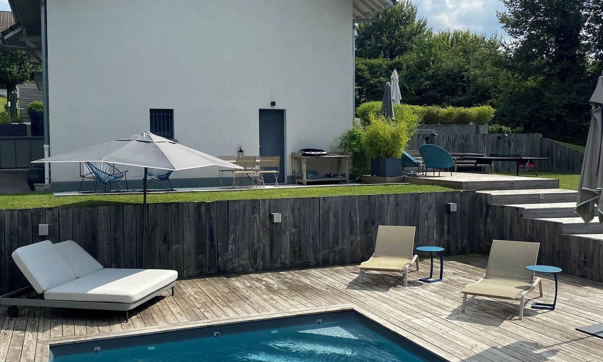 Menthon-Saint-Bernard House | Exceptional house with swimming pool and view of the lake and mountains, very quiet location