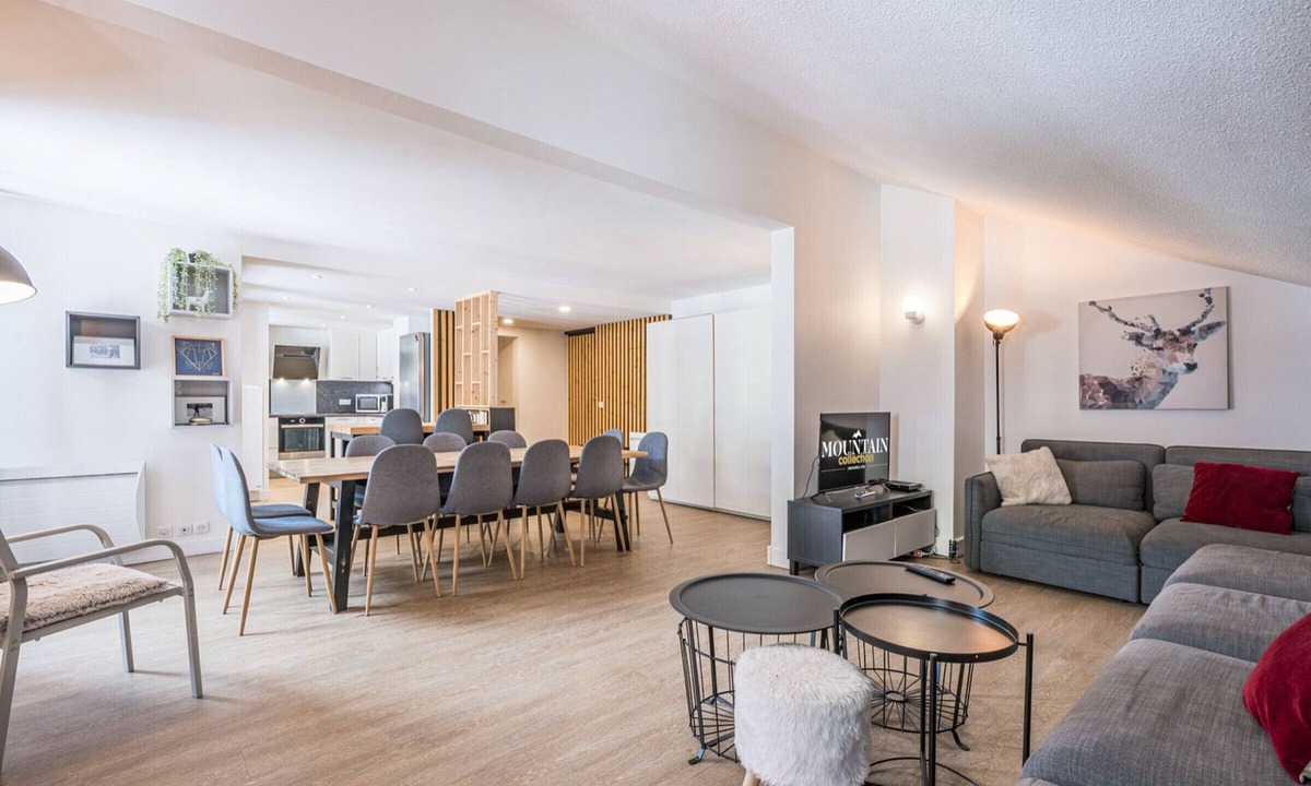 Val-d'Isere Apartment | Fantastic Duplex Apartment · Ski-In/Ski-Out · Center of Val d'Isère