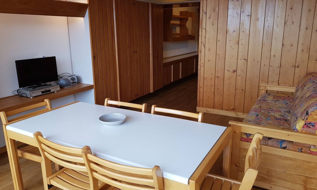 Arc-1600 Apartment | Functional studio for 5, south terrace, valley view at Les Arcs 1600