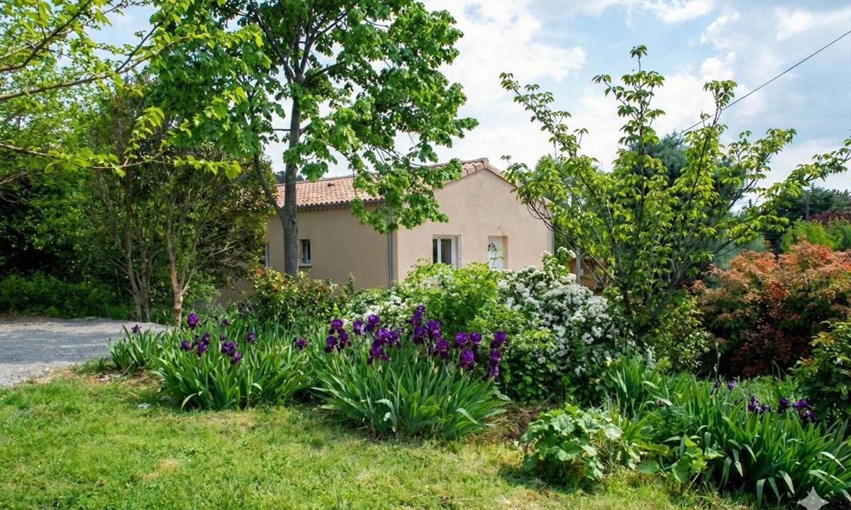 Ailhon House | GÎte Les Cerisiers, 3 stars