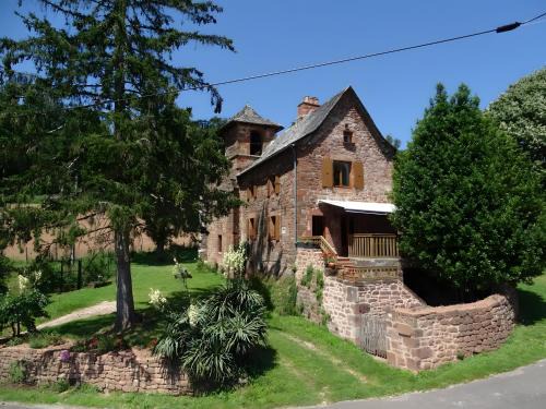 Villecomtal House | Gite De Ségonzac