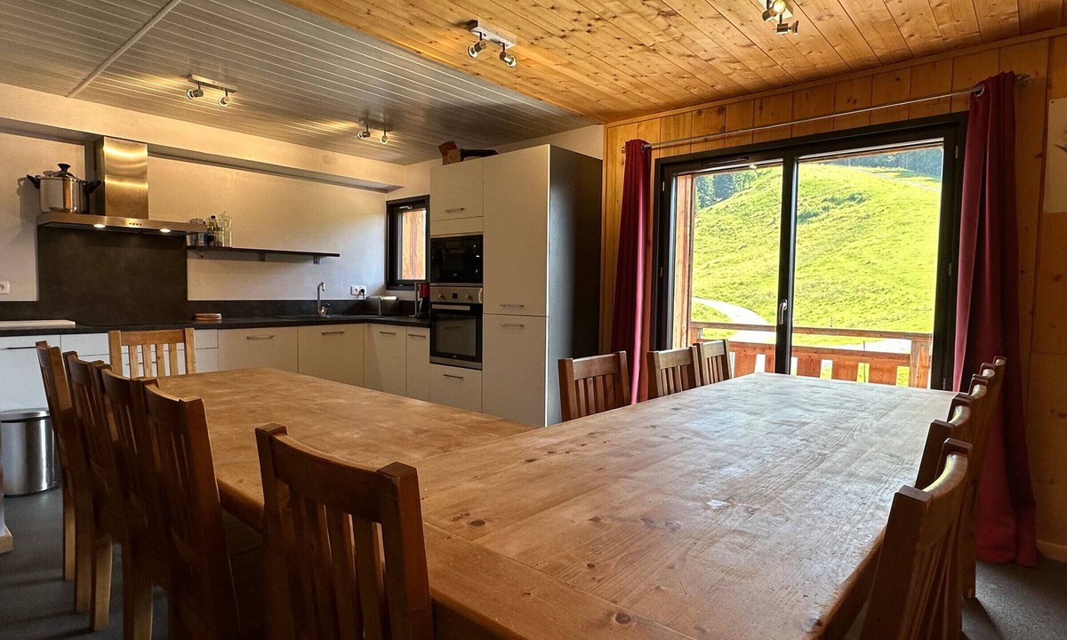 Samoens Apartment | Gorgeous apartment with sauna and balcony on Samoëns slopes
