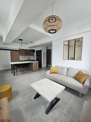 Bellevue - Le Mont - La Jomayere Apartment | Grand T2 Refait à Neuf & Place De Parking