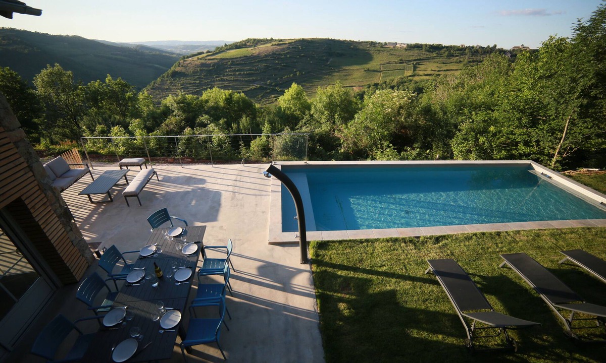 Clairvaux-d'Aveyron House | House with swimming pool and breathtaking view